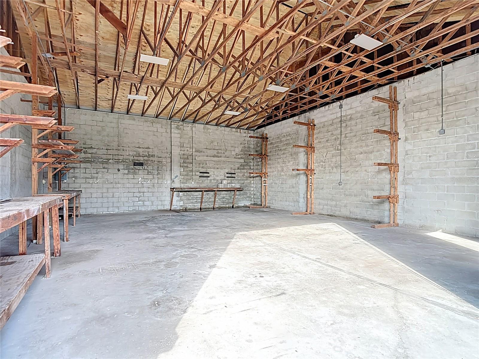 Image 29 of 56 For 8925 New York Avenue