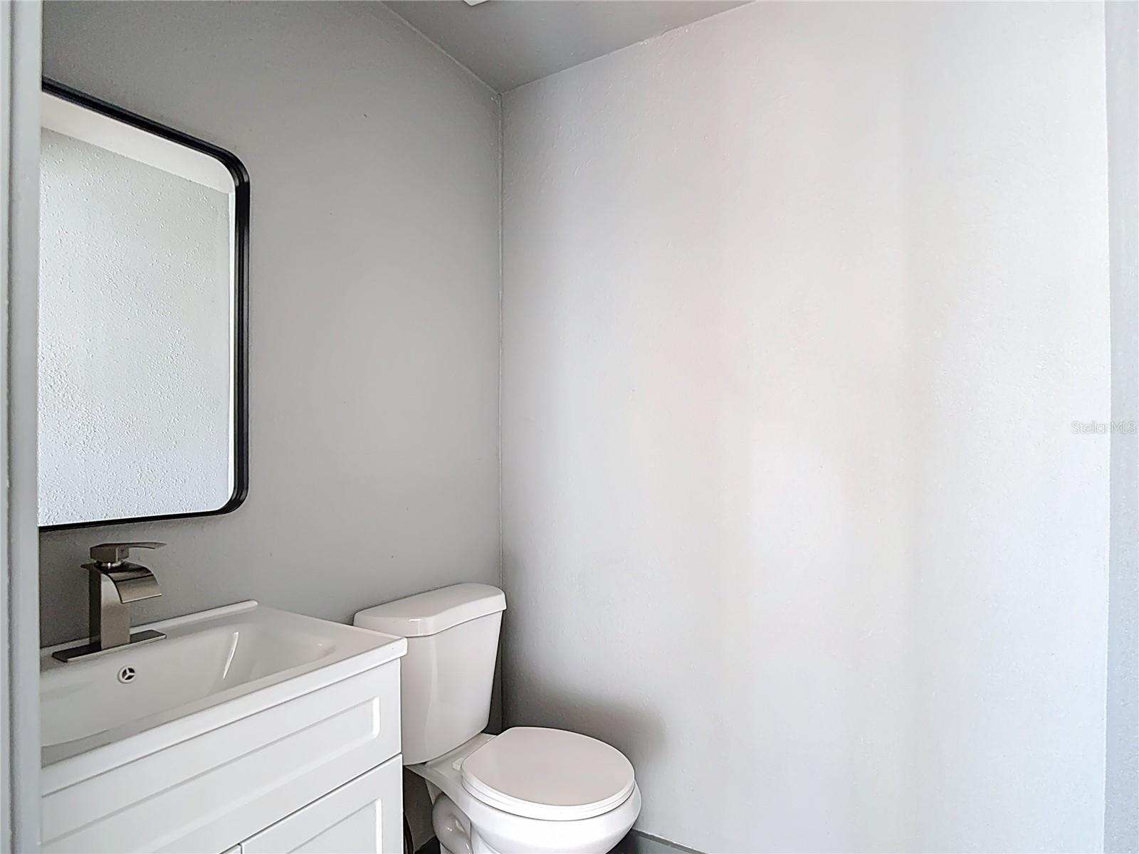 Image 39 of 56 For 8925 New York Avenue