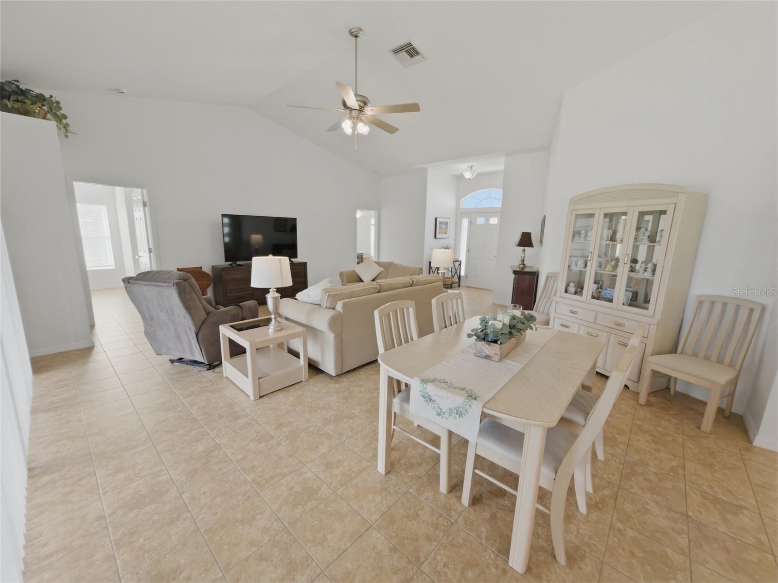 Image 12 of 67 For 18708 Bellevista Court