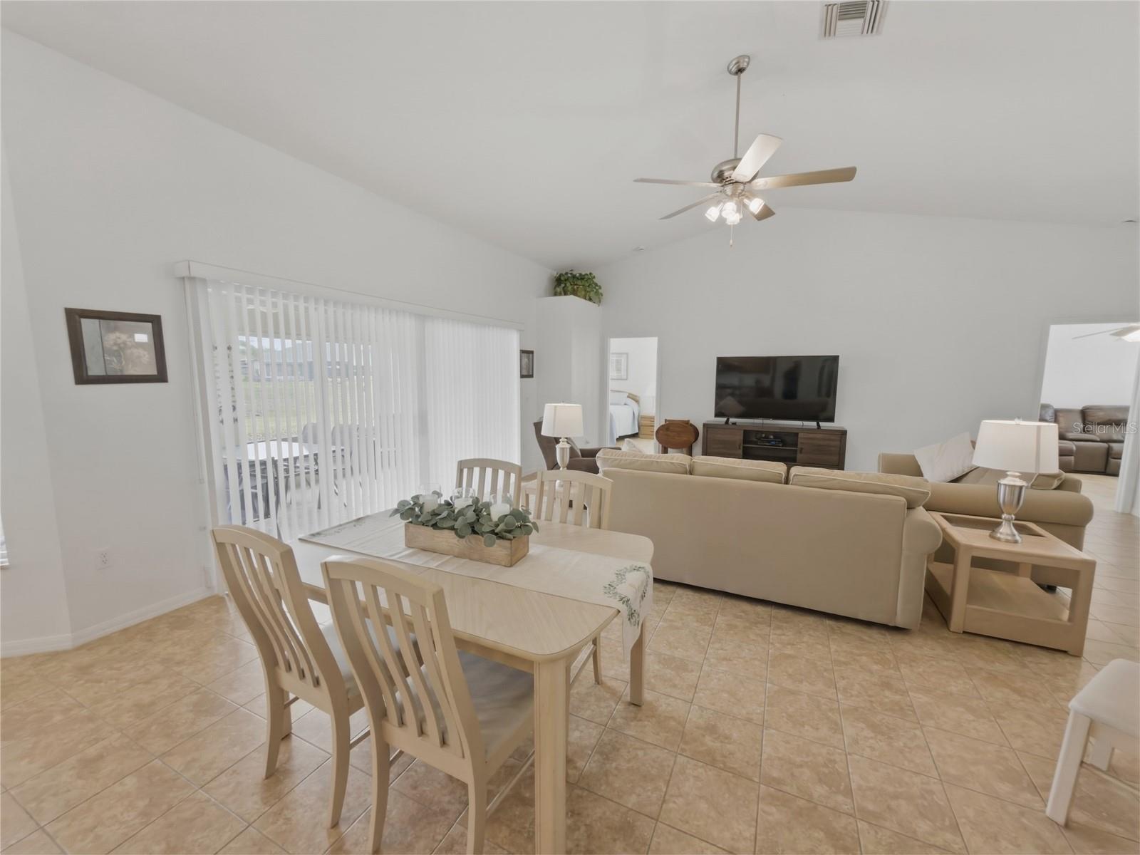 Image 13 of 67 For 18708 Bellevista Court