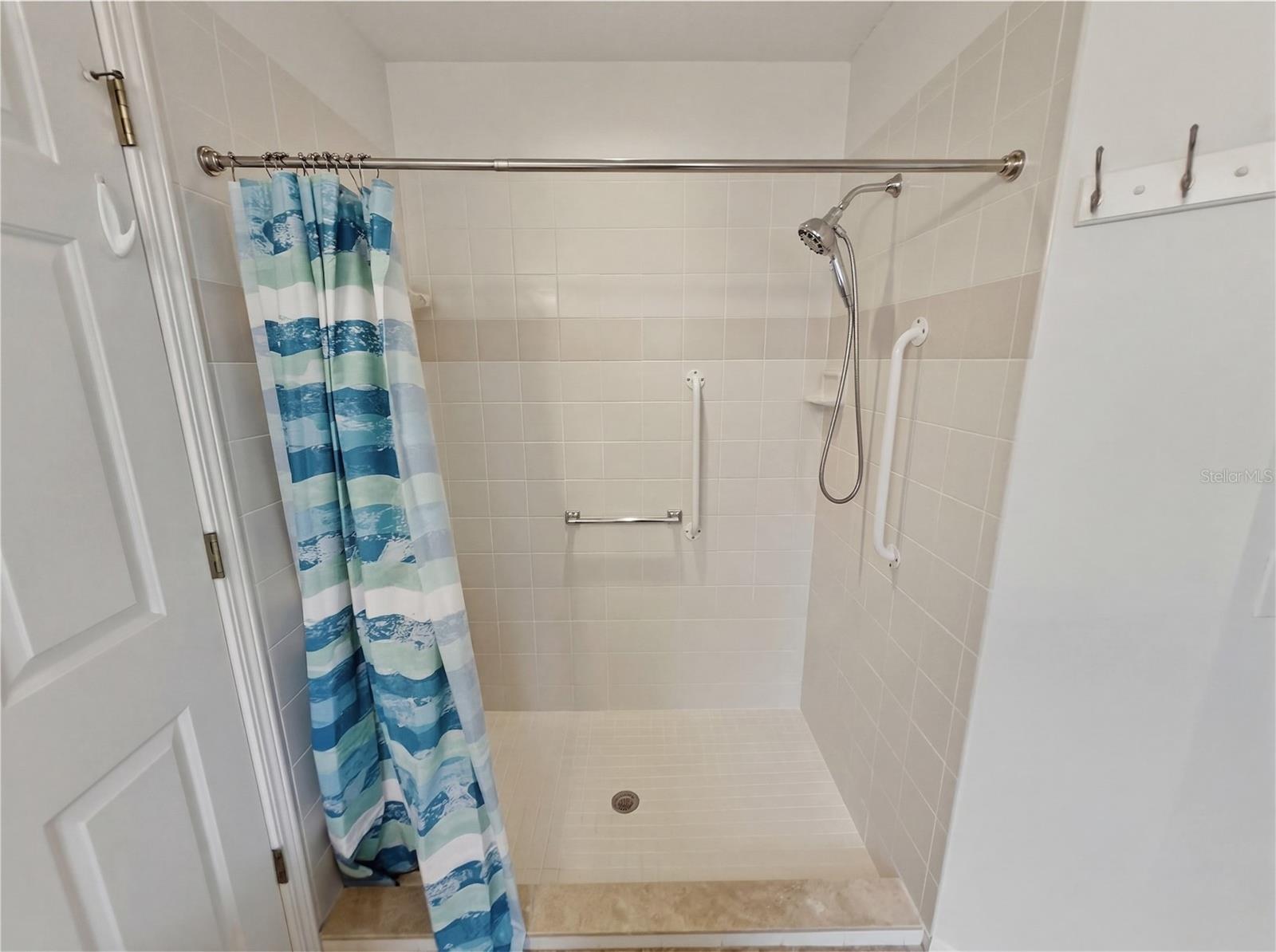 Image 27 of 67 For 18708 Bellevista Court