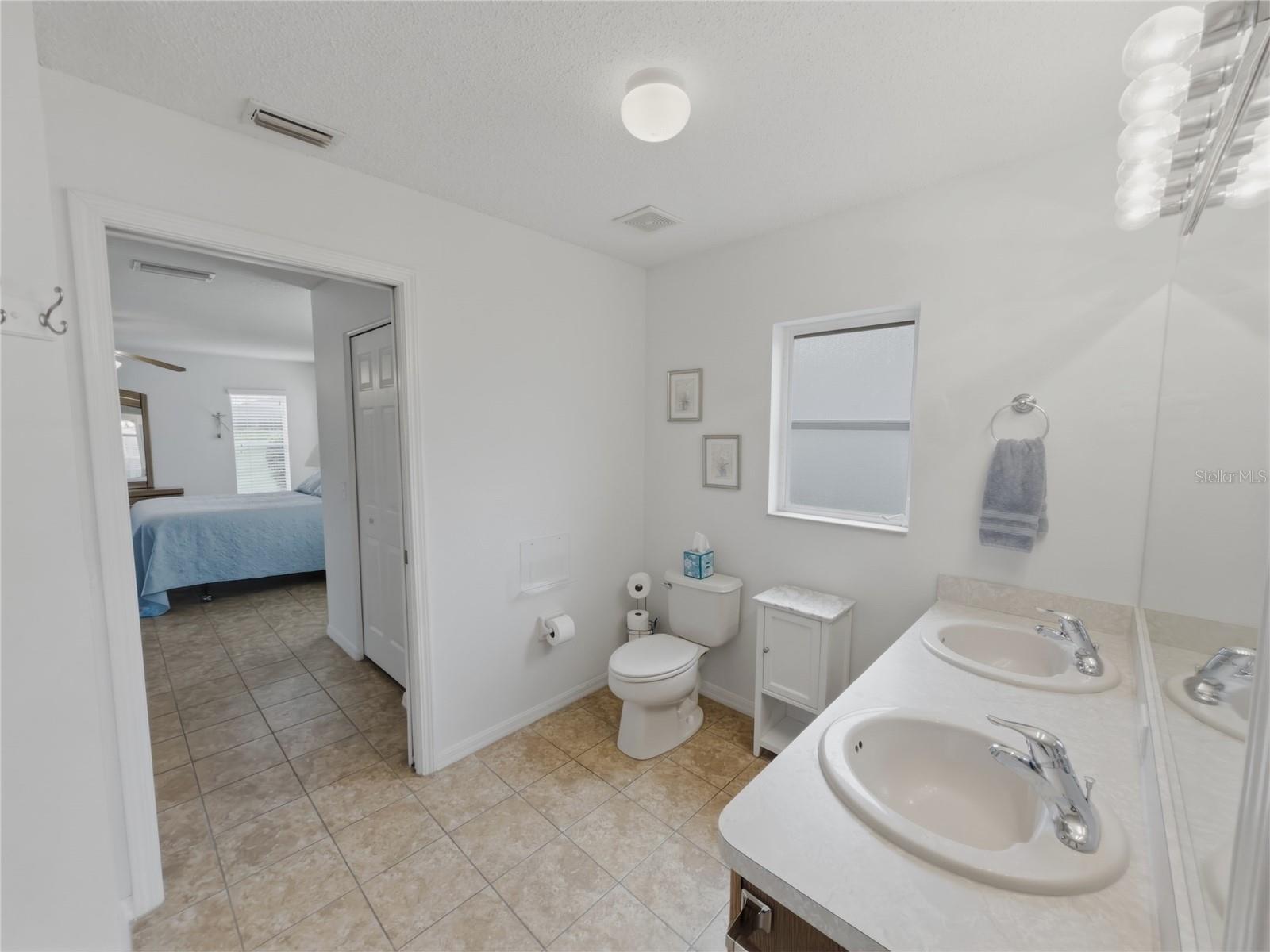 Image 28 of 67 For 18708 Bellevista Court