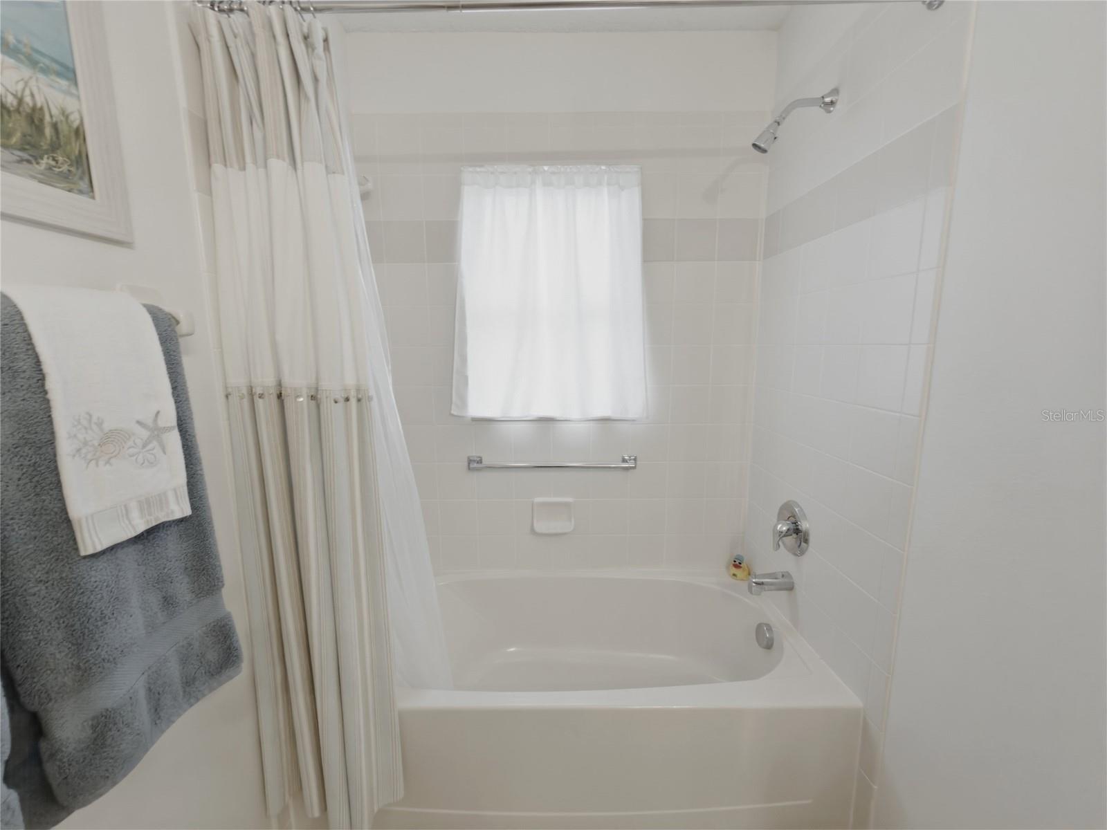 Image 34 of 67 For 18708 Bellevista Court