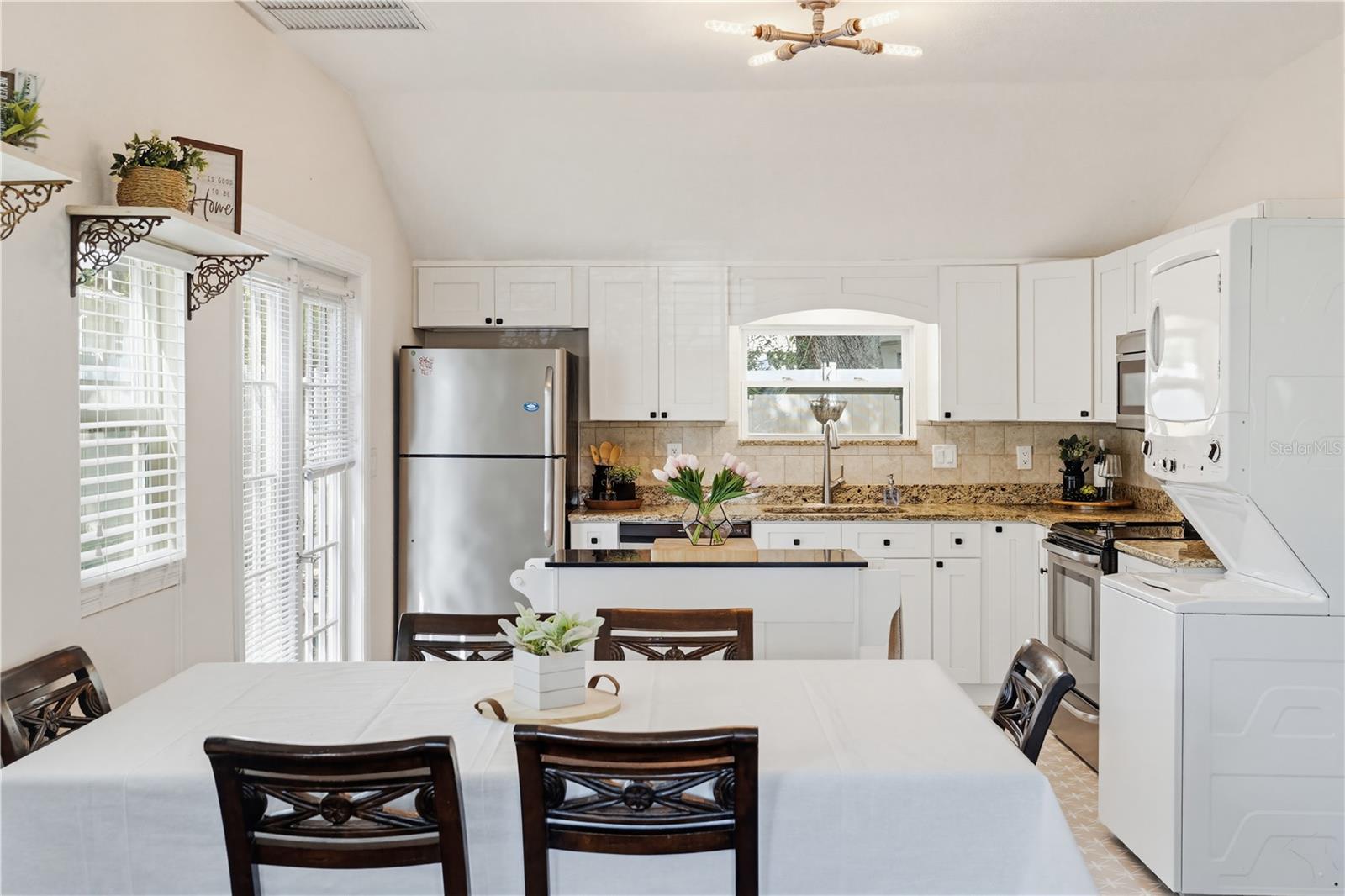 Image 16 of 57 For 1220 Orange Avenue