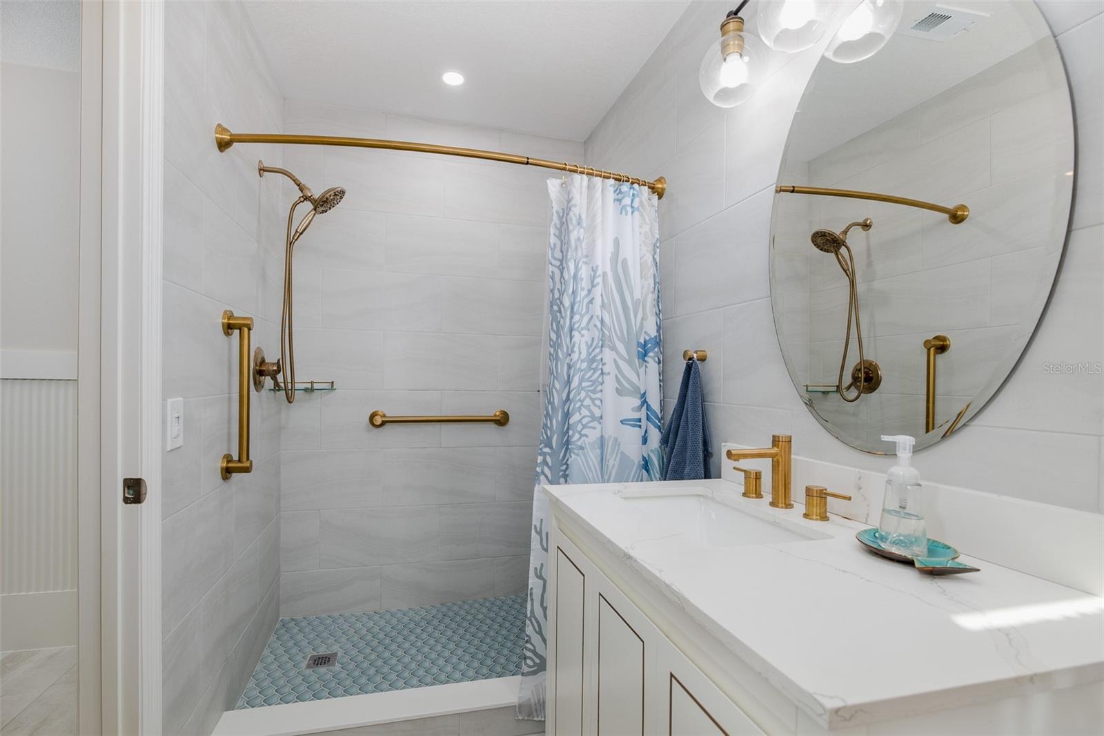 Image 13 of 29 For 14616 Blessing Lane