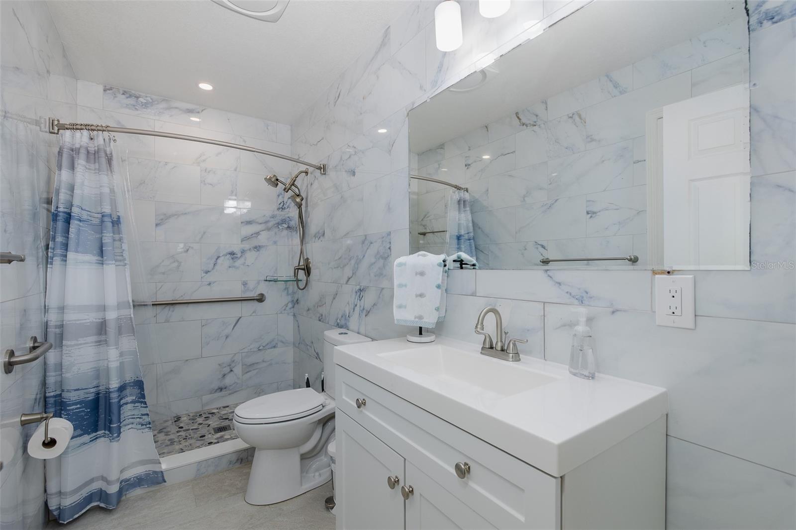 Image 15 of 29 For 14616 Blessing Lane