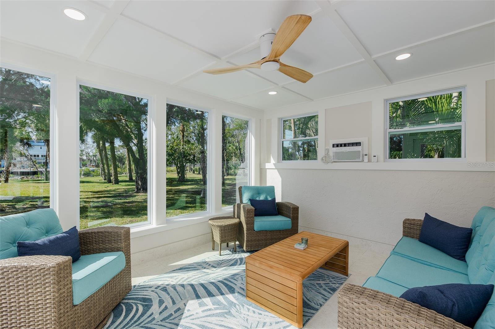 Image 21 of 29 For 14616 Blessing Lane