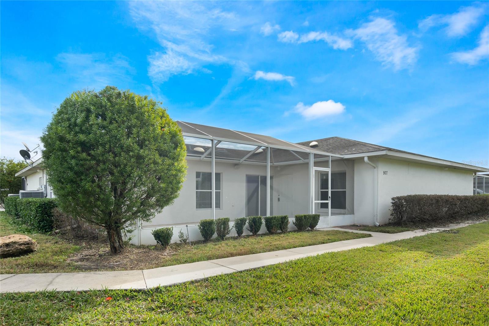 Details for 907 Willow Drive, LEESBURG, FL 34748