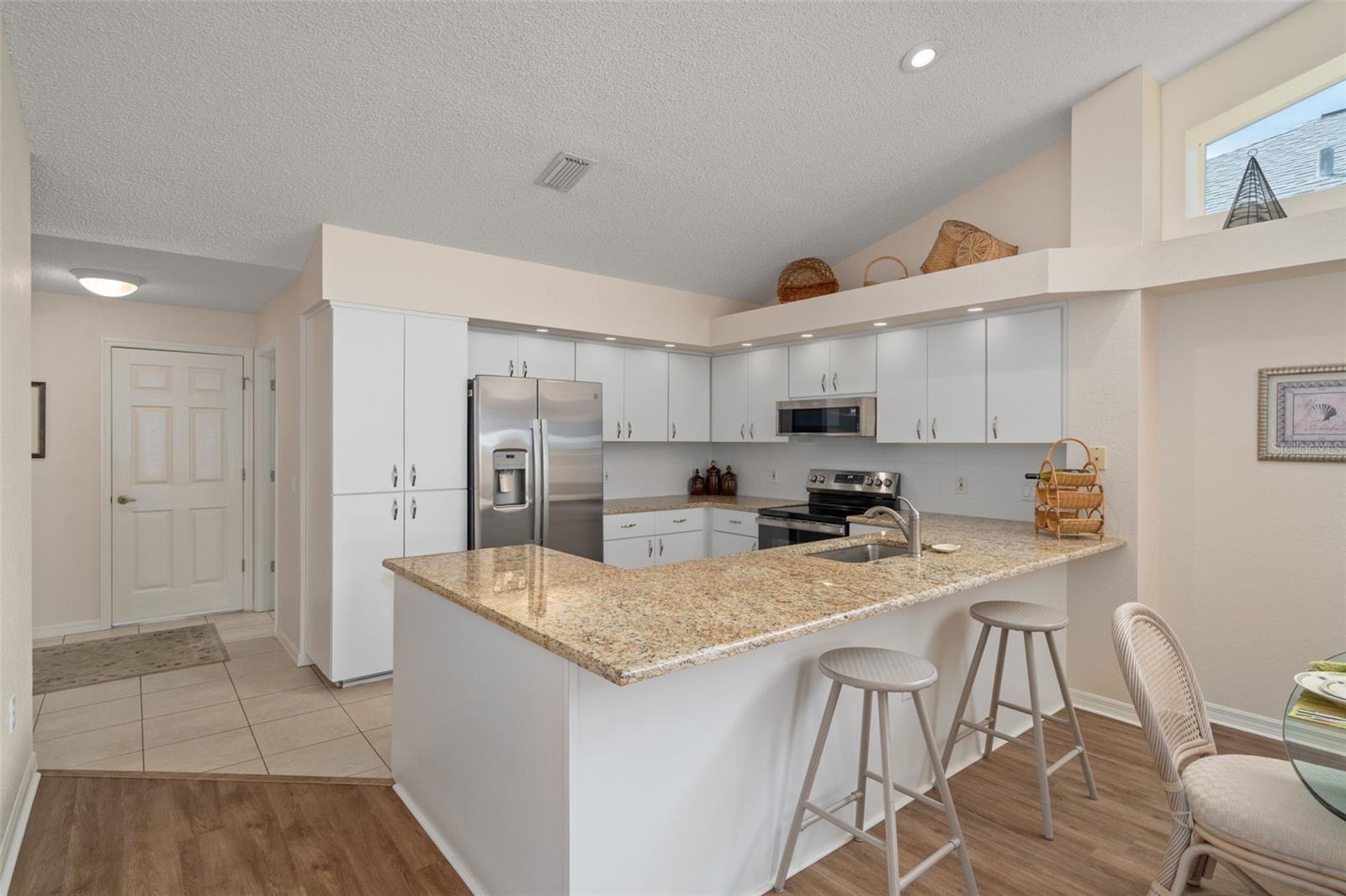 Image 13 of 42 For 9411 Burnam Drive