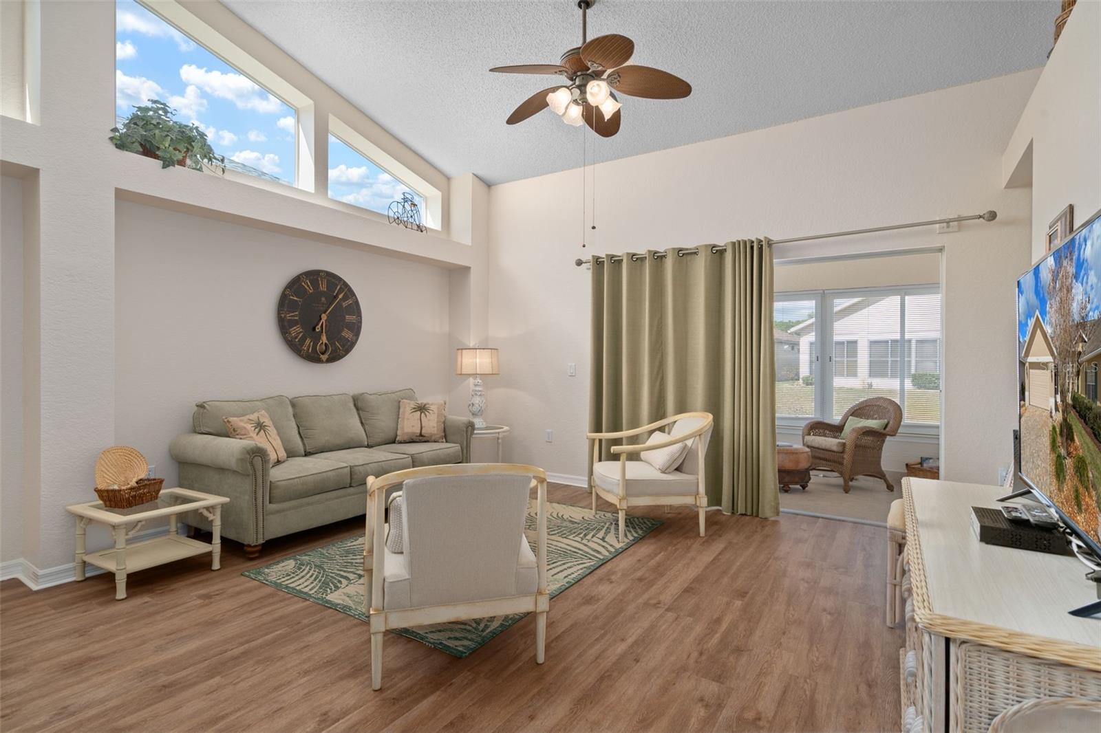 Image 18 of 42 For 9411 Burnam Drive