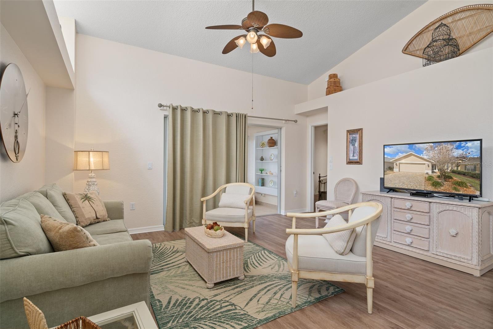 Image 19 of 42 For 9411 Burnam Drive