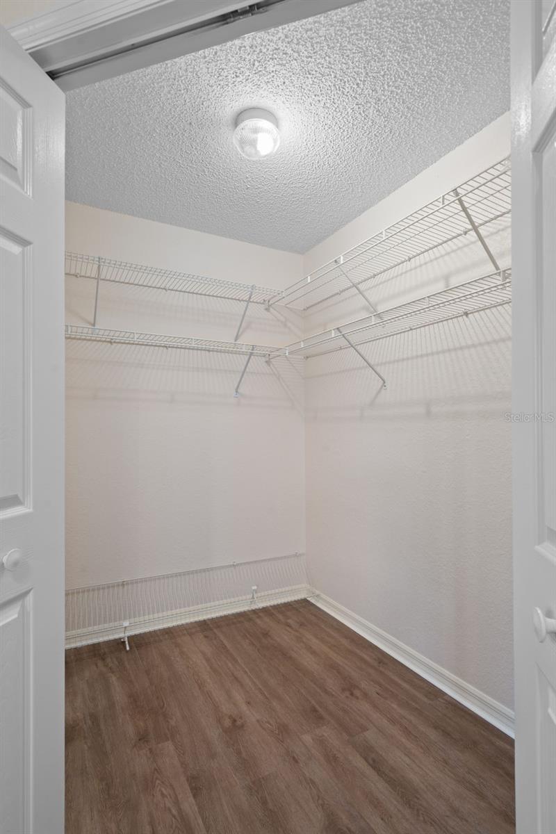 Image 26 of 42 For 9411 Burnam Drive