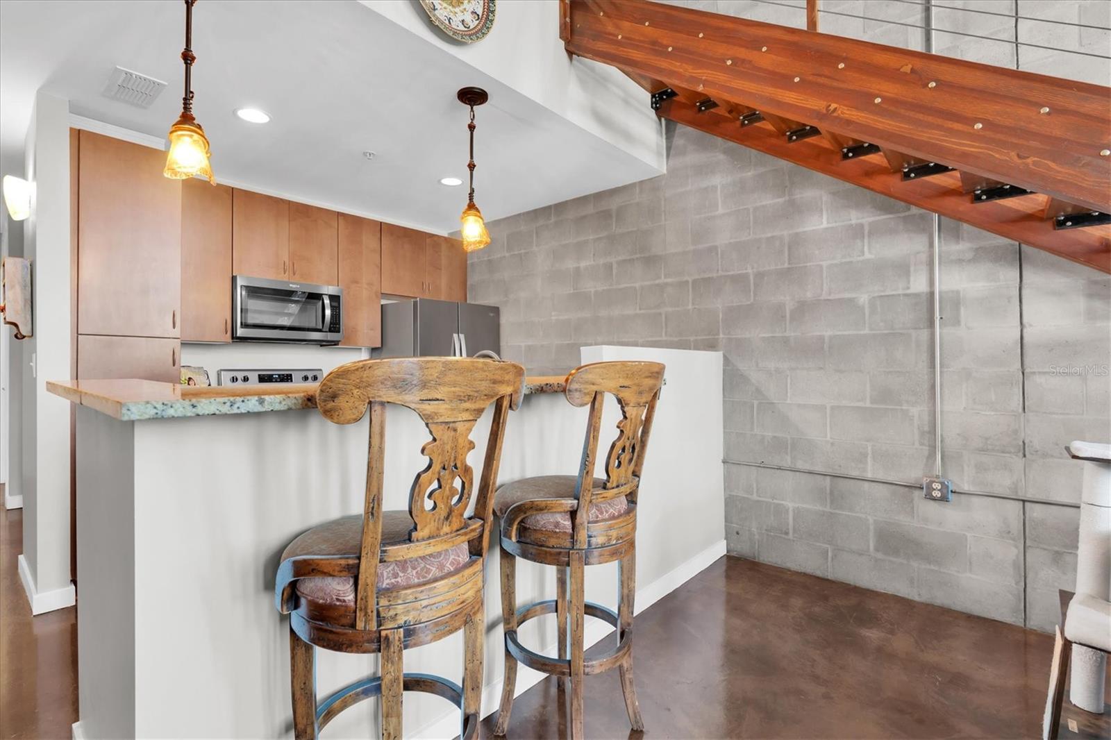 Image 13 of 32 For 2001 2nd Avenue 5