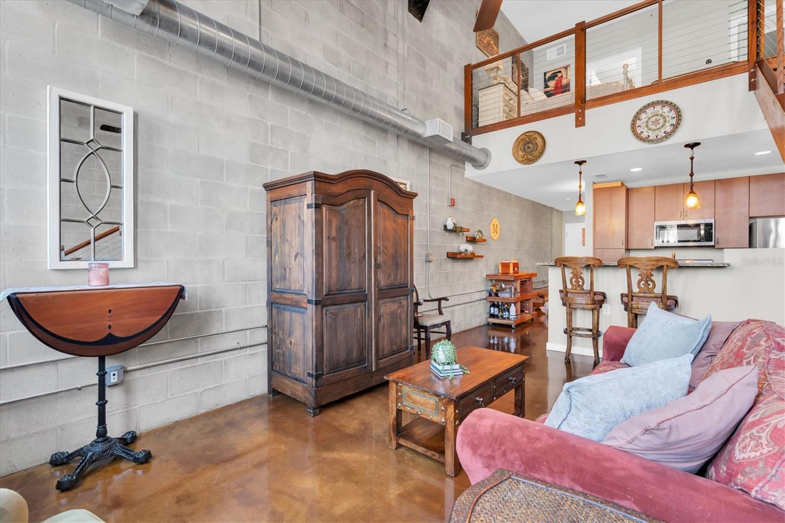 Image 14 of 32 For 2001 2nd Avenue 5