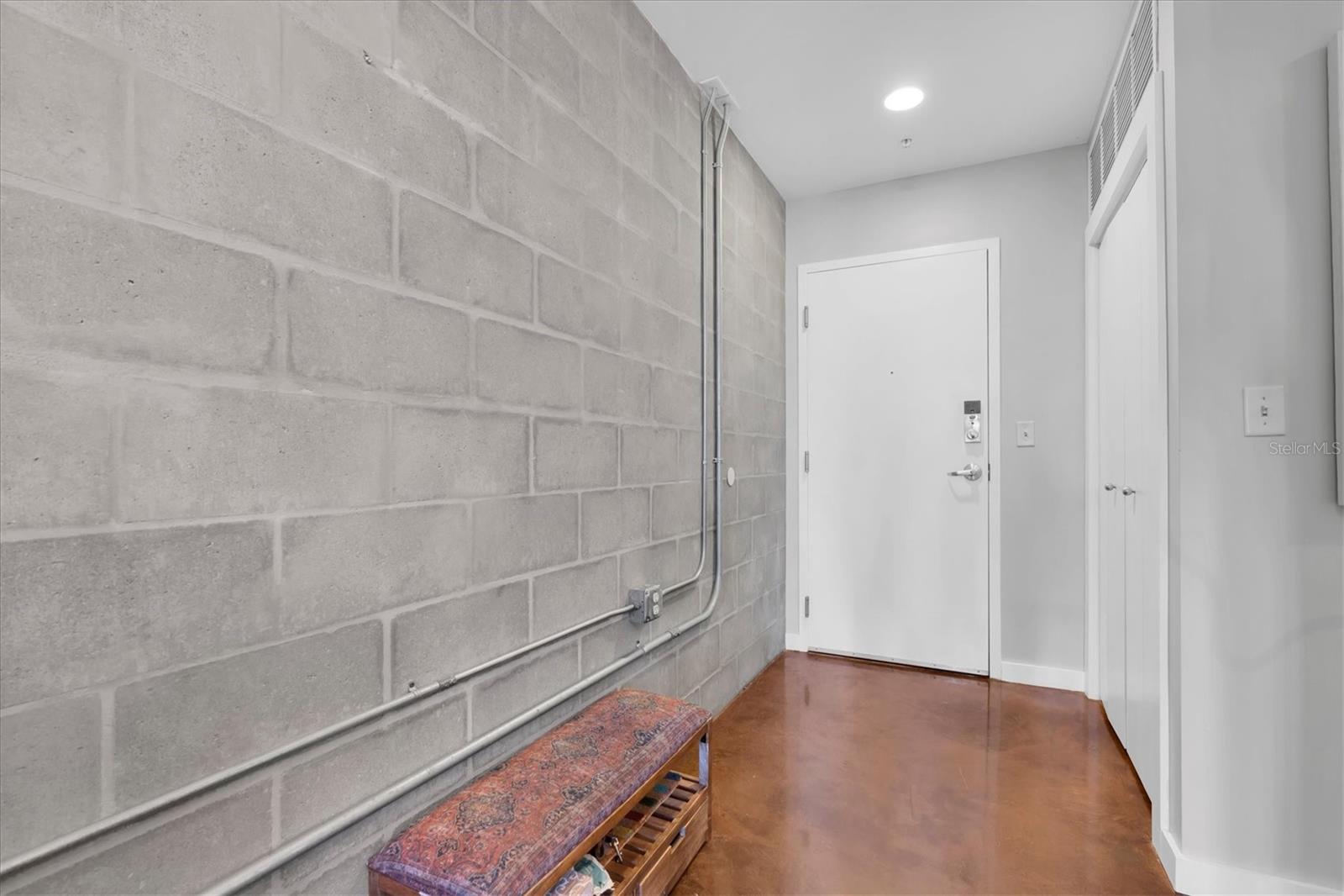 Image 23 of 32 For 2001 2nd Avenue 5