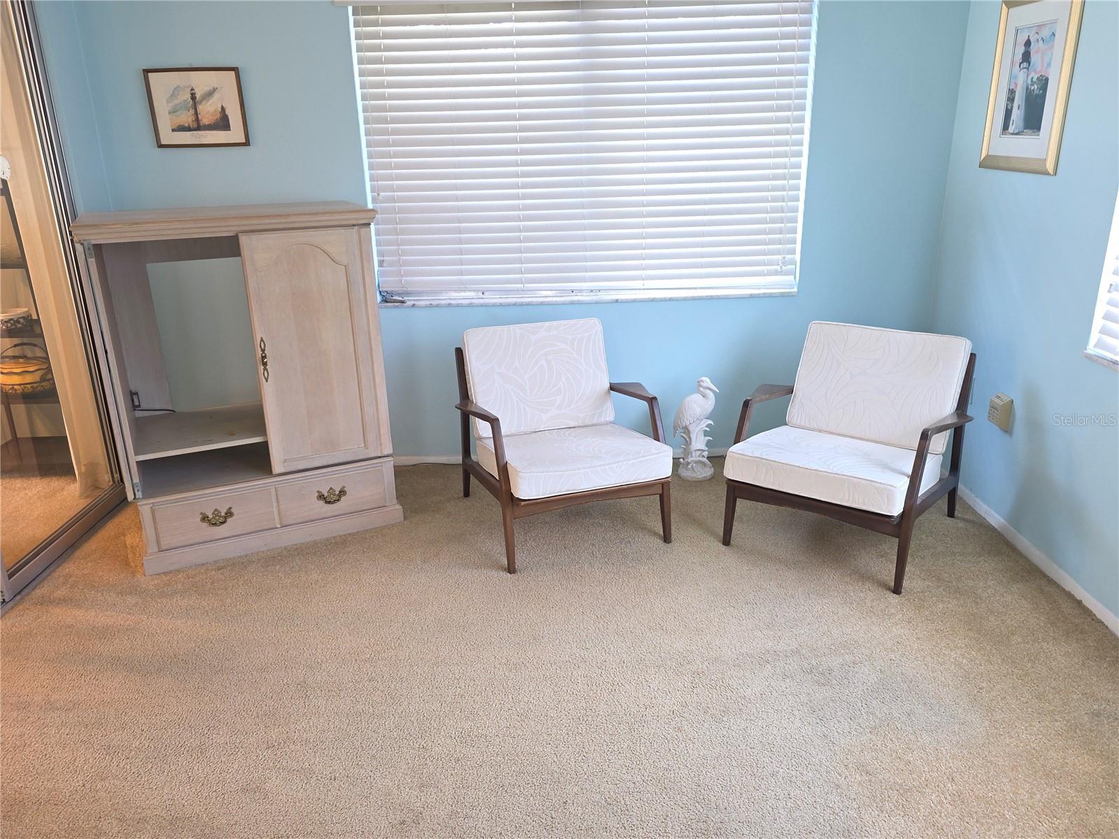 Listing photo id 10 for 7207 Ashwood Drive