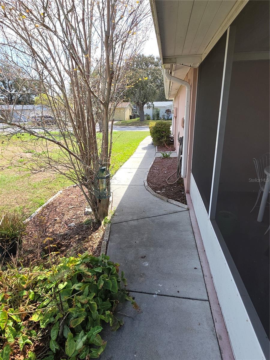 Listing photo id 0 for 7207 Ashwood Drive