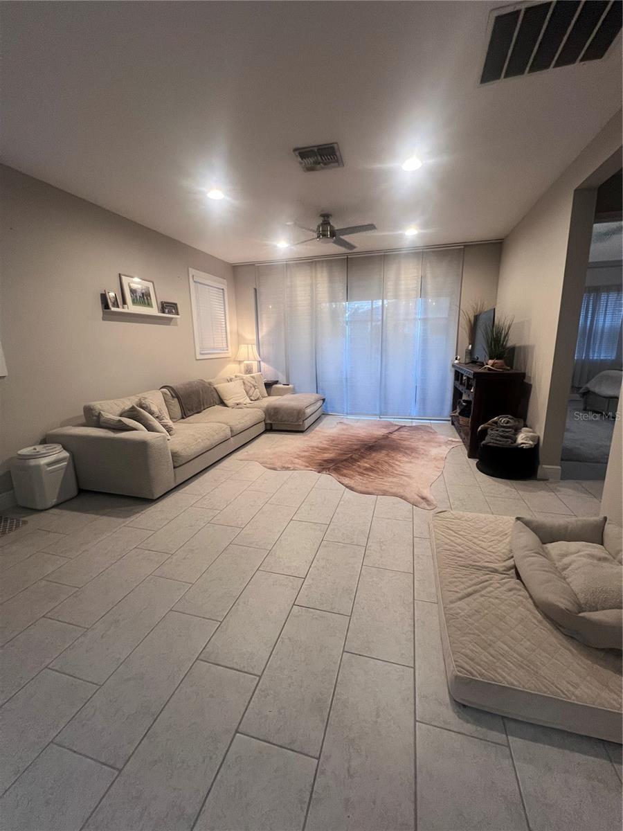 Image 10 of 26 For 10335 Holstein Edge Place