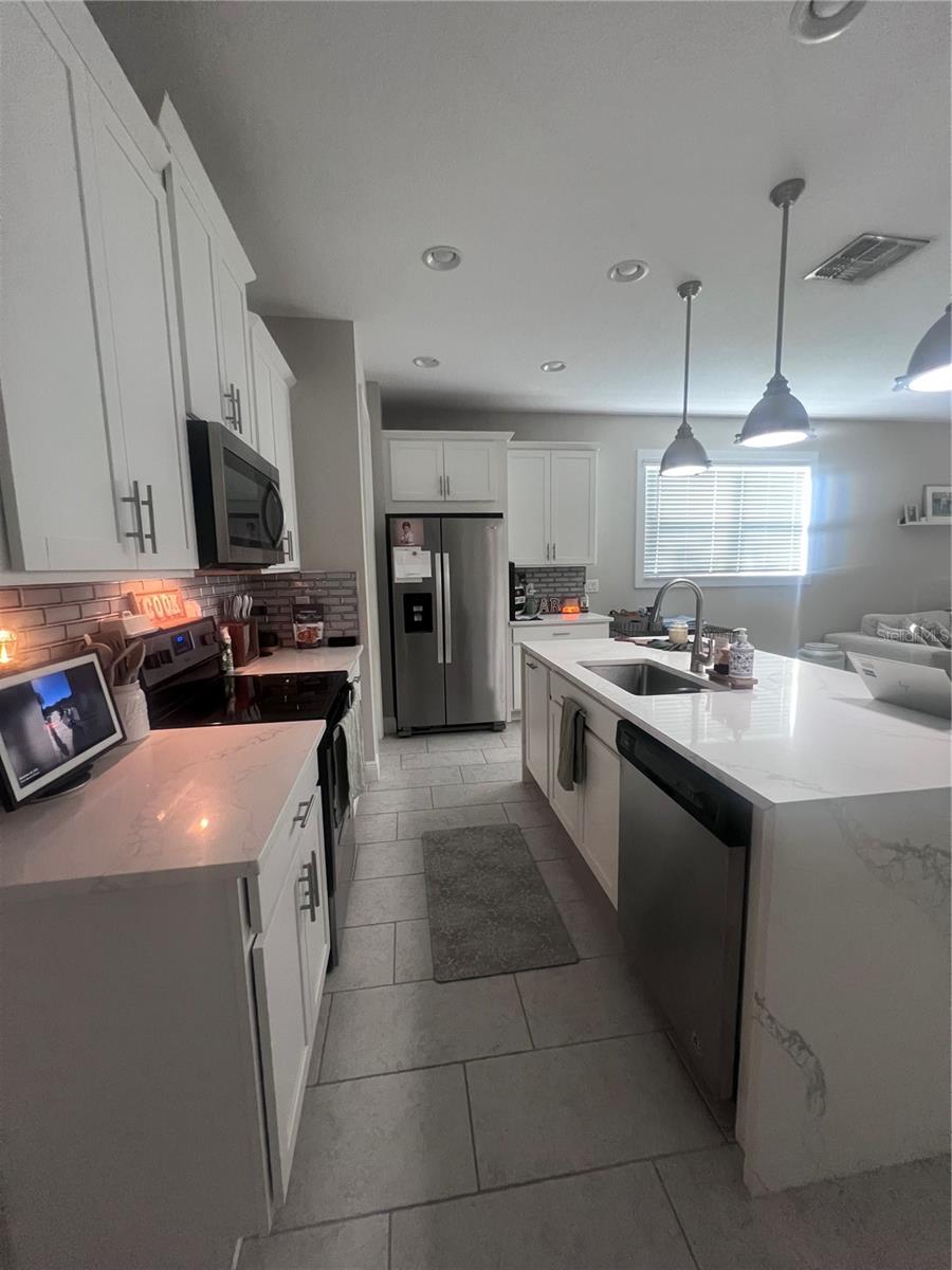 Image 5 of 26 For 10335 Holstein Edge Place