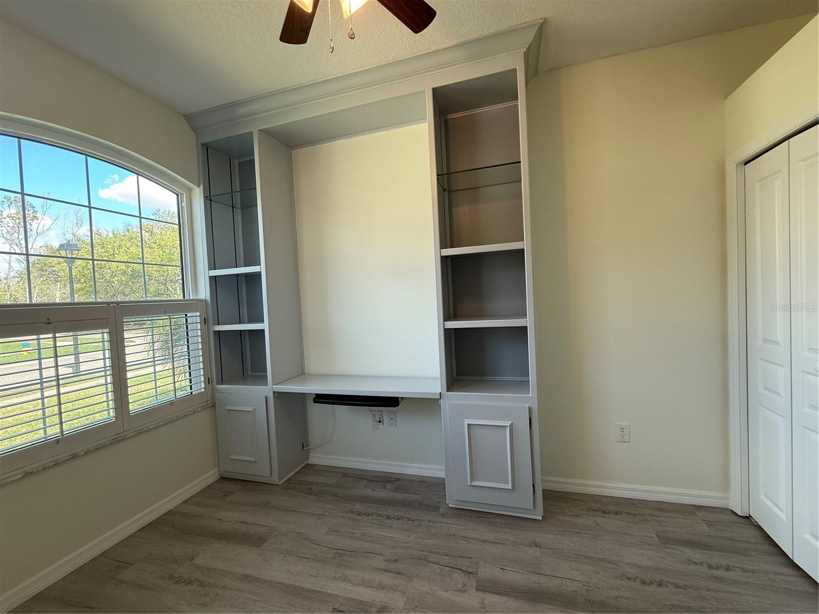 Image 13 of 57 For 18902 Saint Laurent Drive