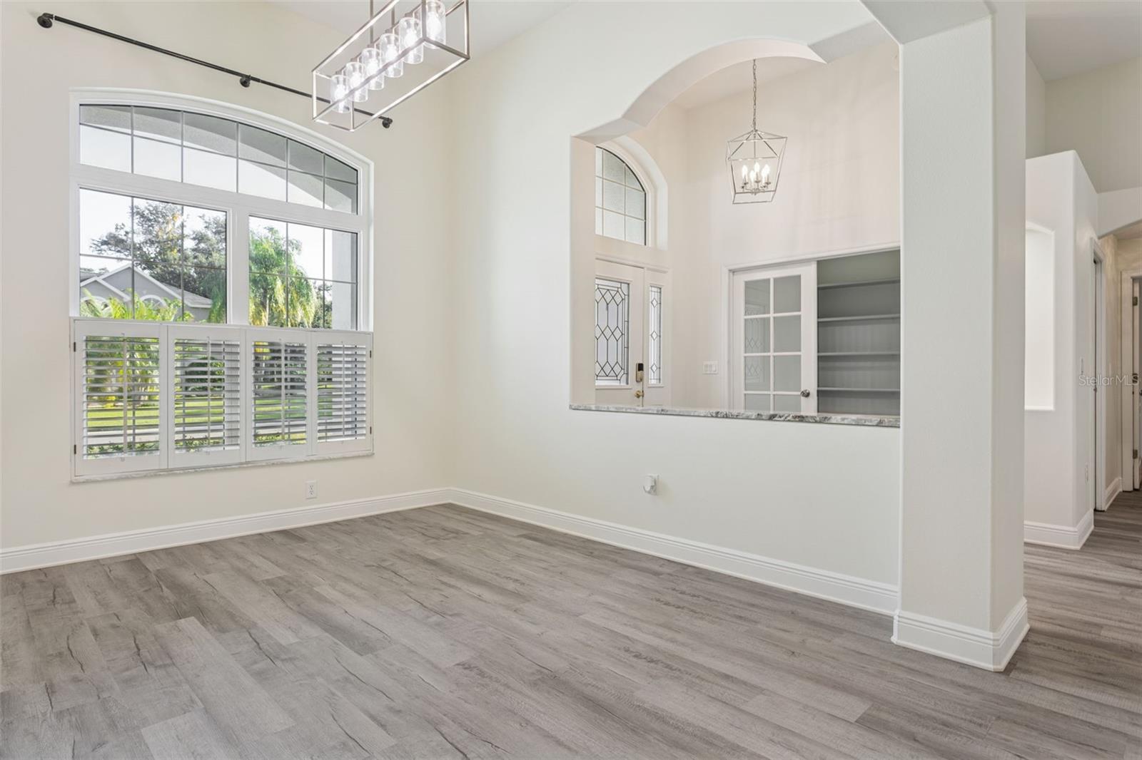 Image 16 of 57 For 18902 Saint Laurent Drive