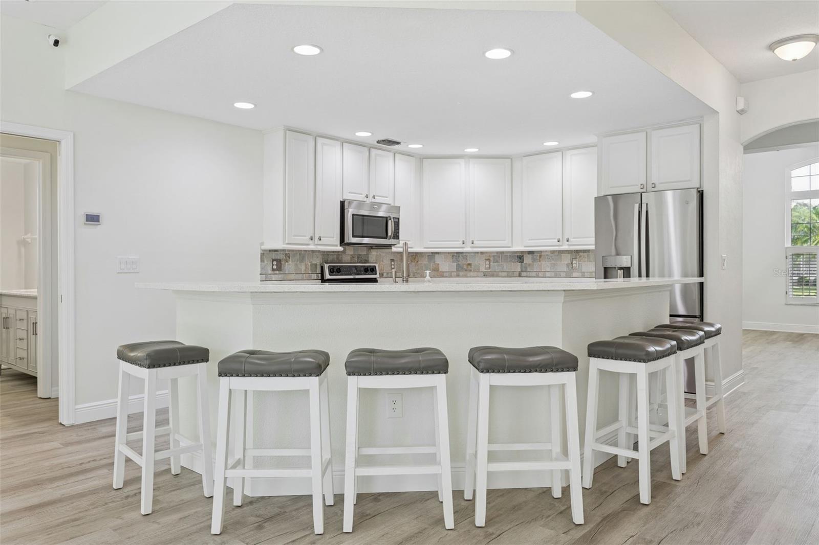 Image 20 of 57 For 18902 Saint Laurent Drive