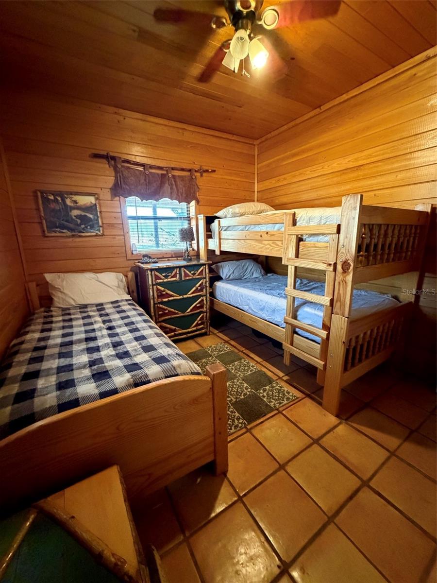 Image 22 of 23 For 1106 Fox Hunter Rd