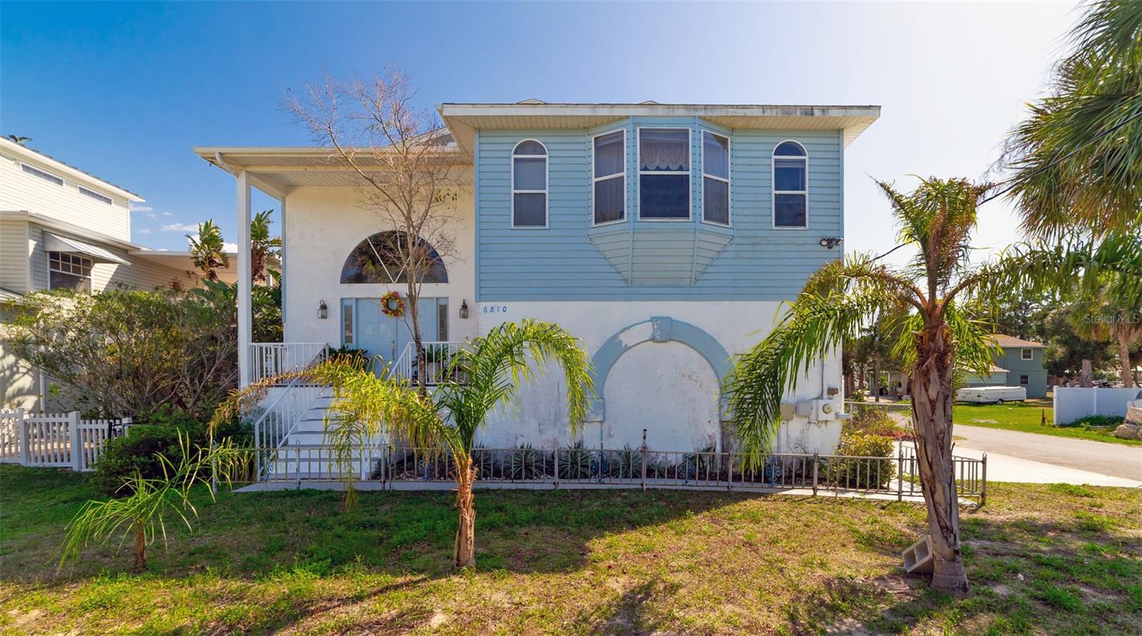 Image 3 of 49 For 6810 Seaview Boulevard