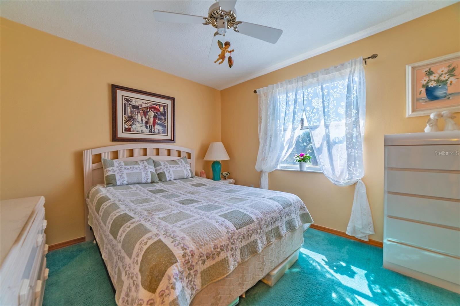 Image 34 of 49 For 6810 Seaview Boulevard