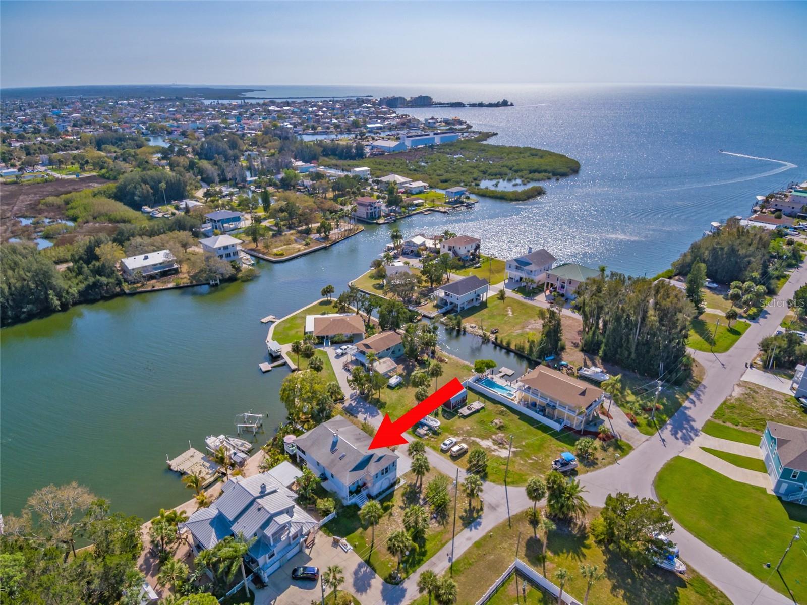 Image 5 of 49 For 6810 Seaview Boulevard