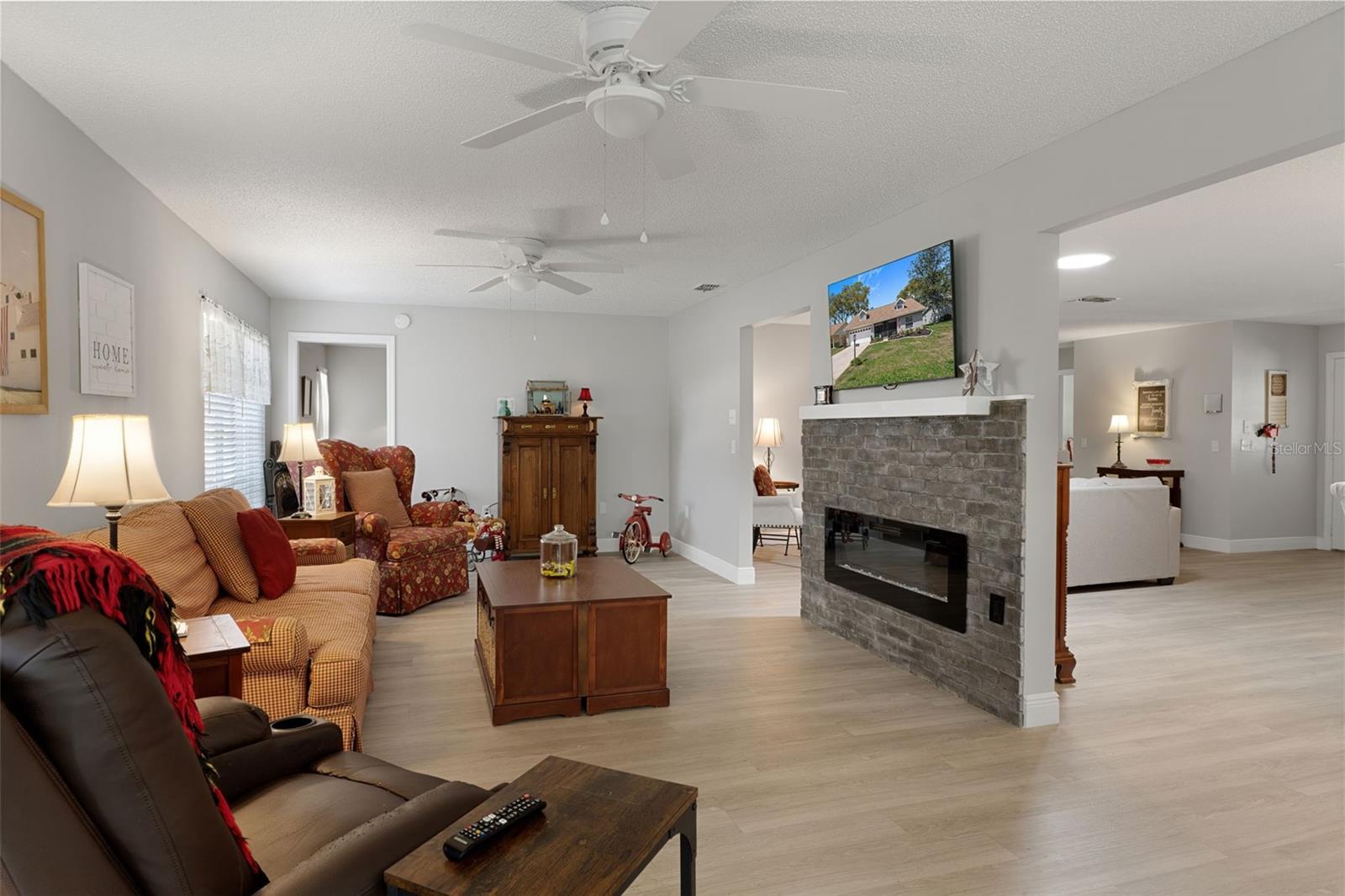 Image 23 of 84 For 2323 Westchester Boulevard