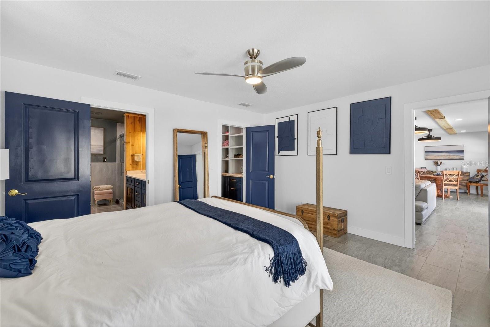 Image 26 of 49 For 16111 5th Street E