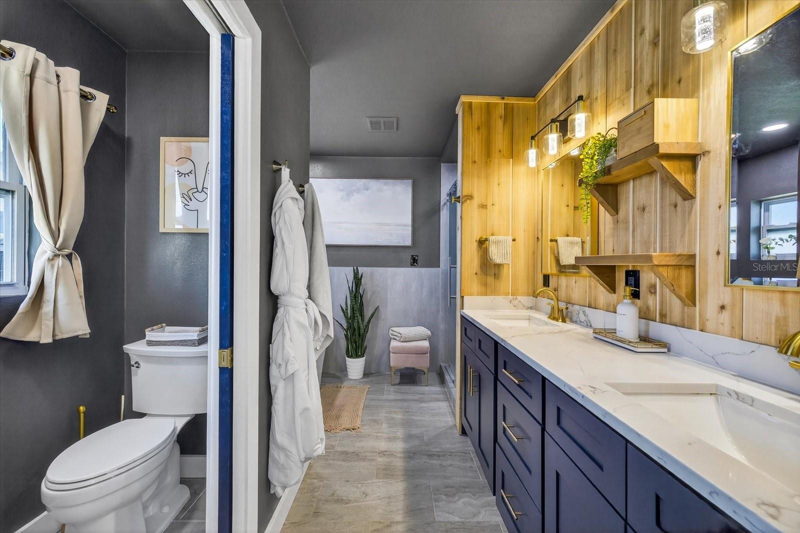 Image 29 of 49 For 16111 5th Street E