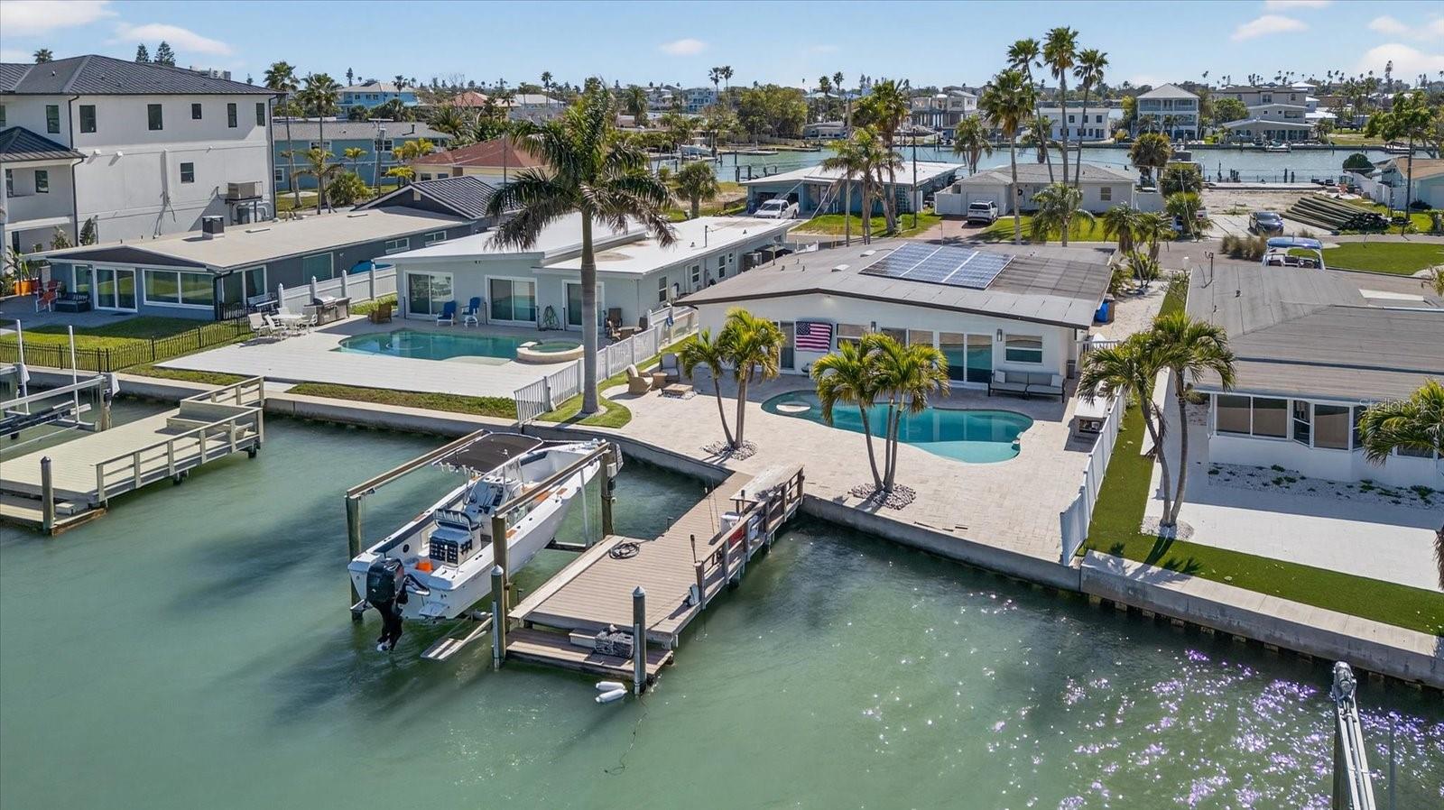 Image 7 of 49 For 16111 5th Street E