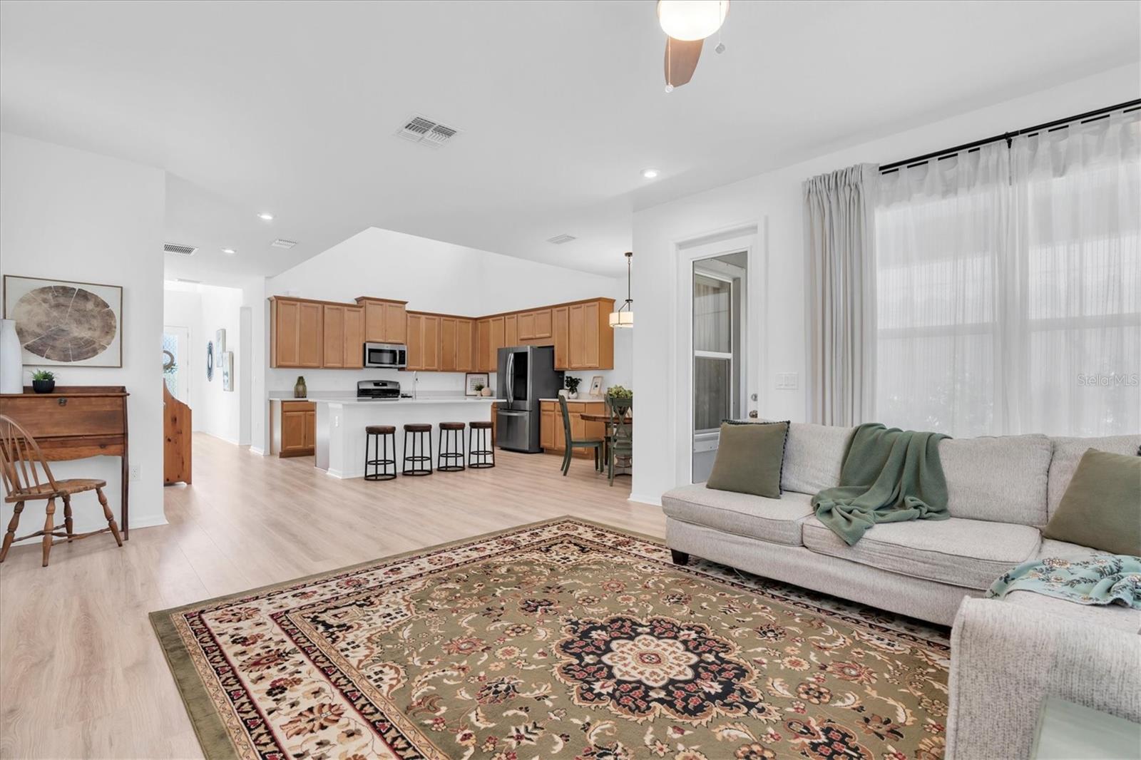 Image 6 of 67 For 13809 Rangeland Boulevard