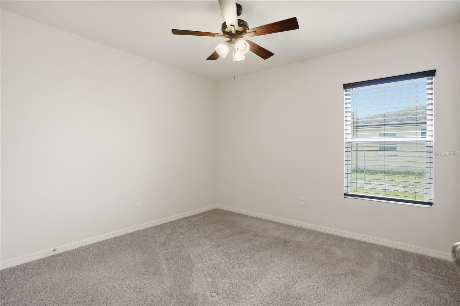 Image 20 of 49 For 3332 Lambert Avenue