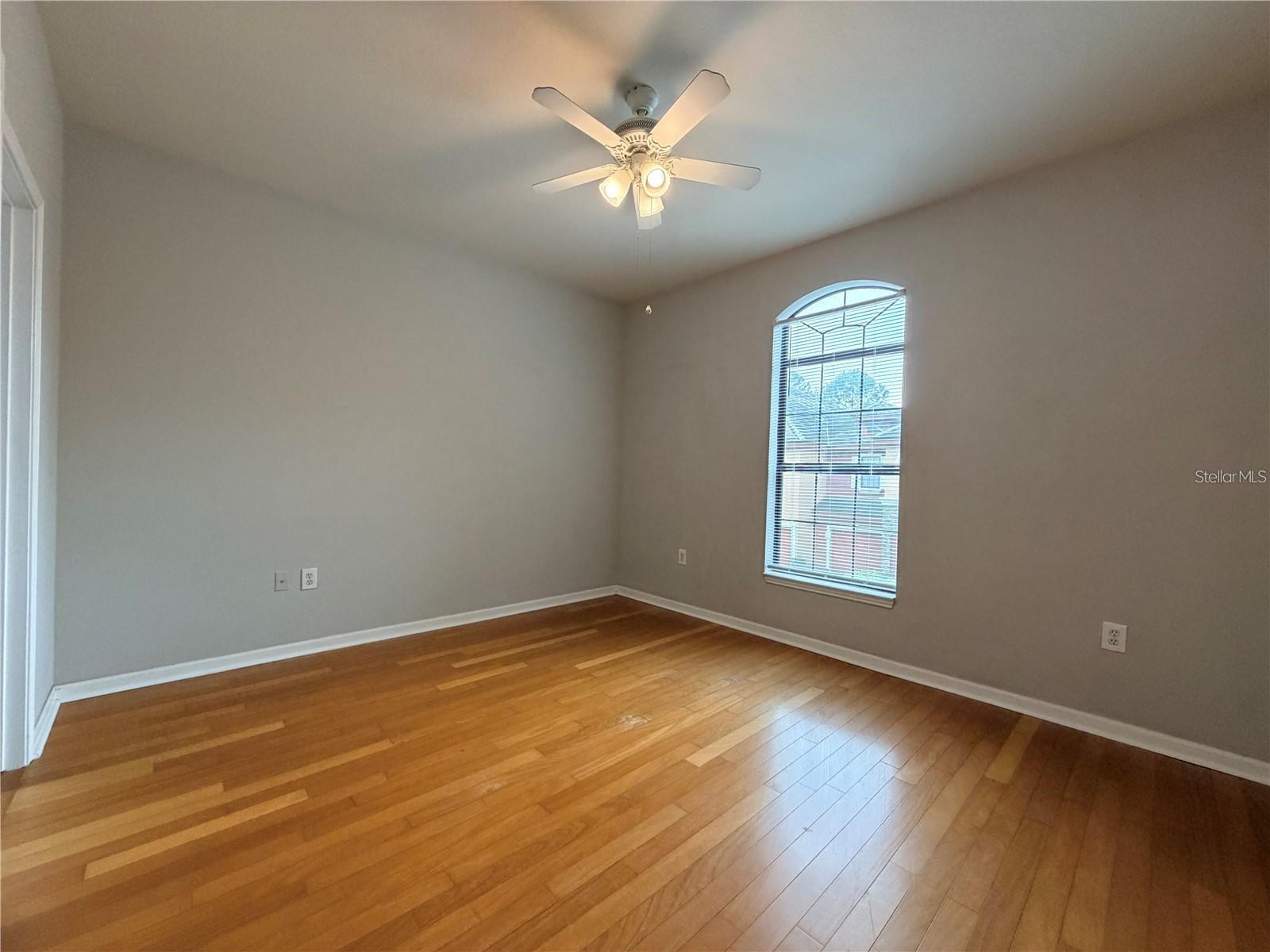 Image 15 of 42 For 2139 Chianti Place 154