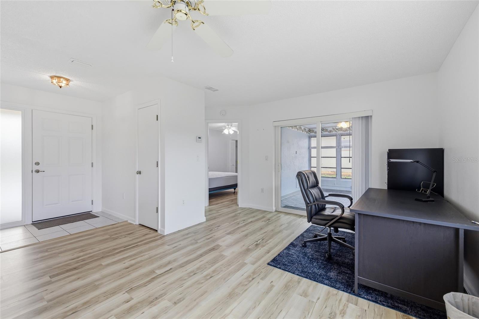 Image 14 of 39 For 12324 Drayton Drive