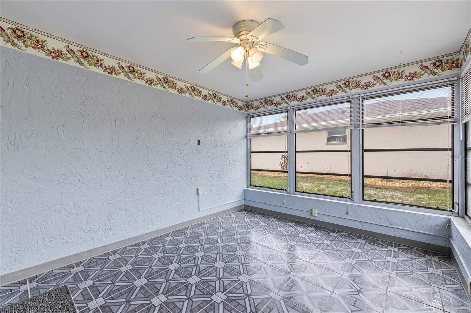 Image 33 of 39 For 12324 Drayton Drive