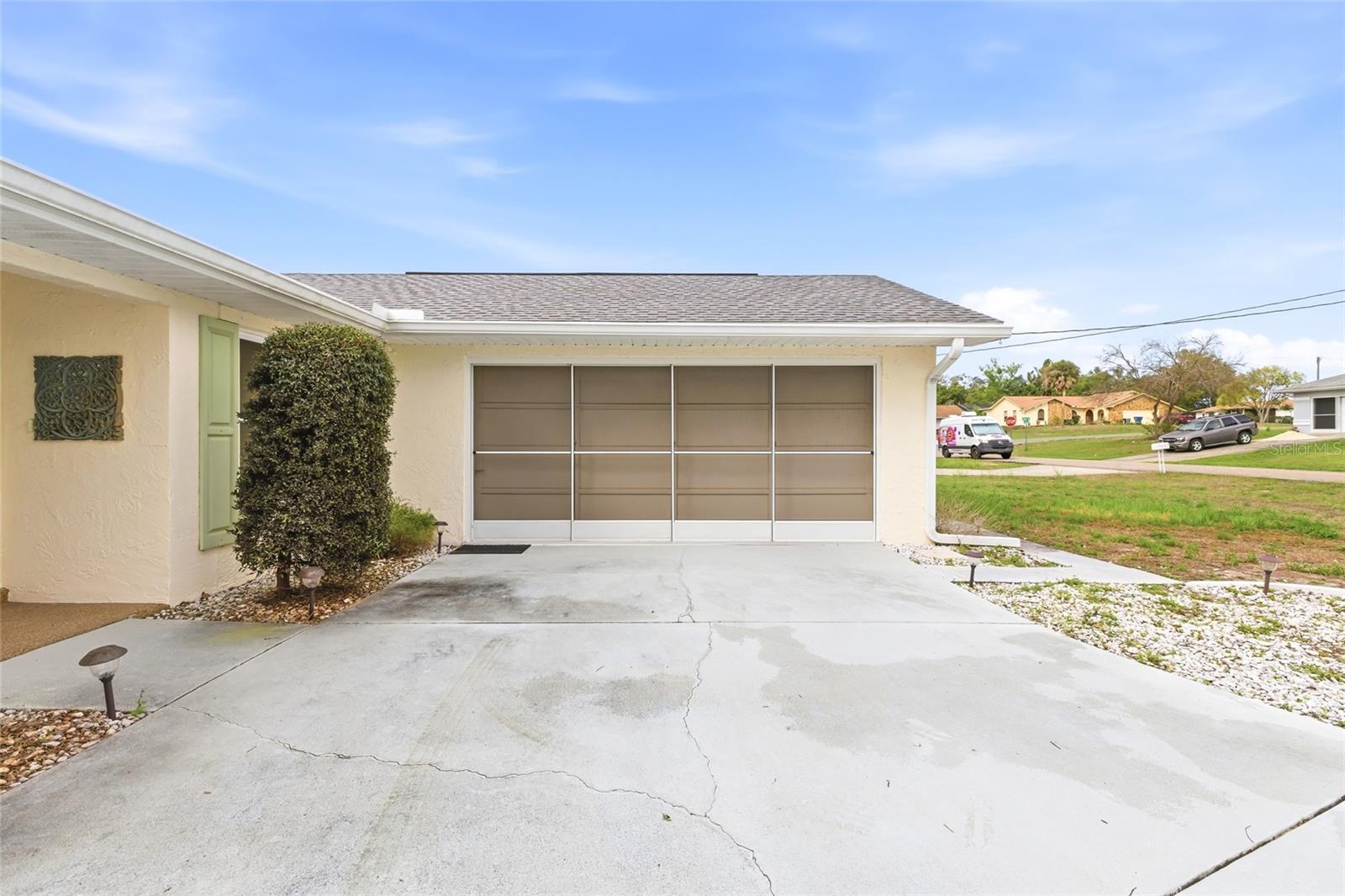 Image 7 of 39 For 12324 Drayton Drive