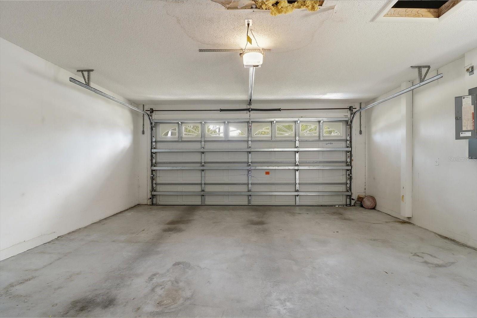 Image 36 of 45 For 7361 Rosemont Lane