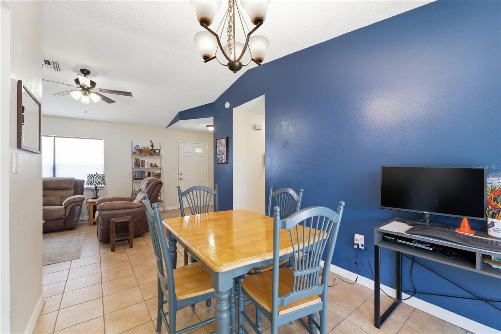 Image 27 of 30 For 5236 Derby Avenue