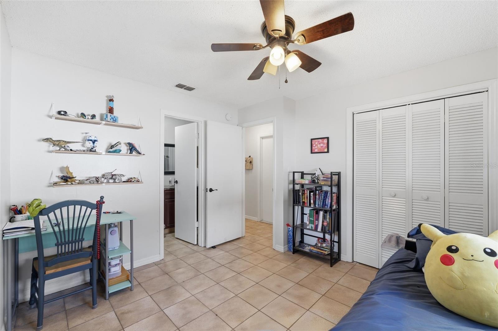 Image 29 of 30 For 5236 Derby Avenue