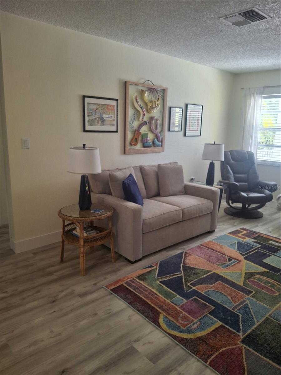 Image 15 of 24 For 4503 Edith Street