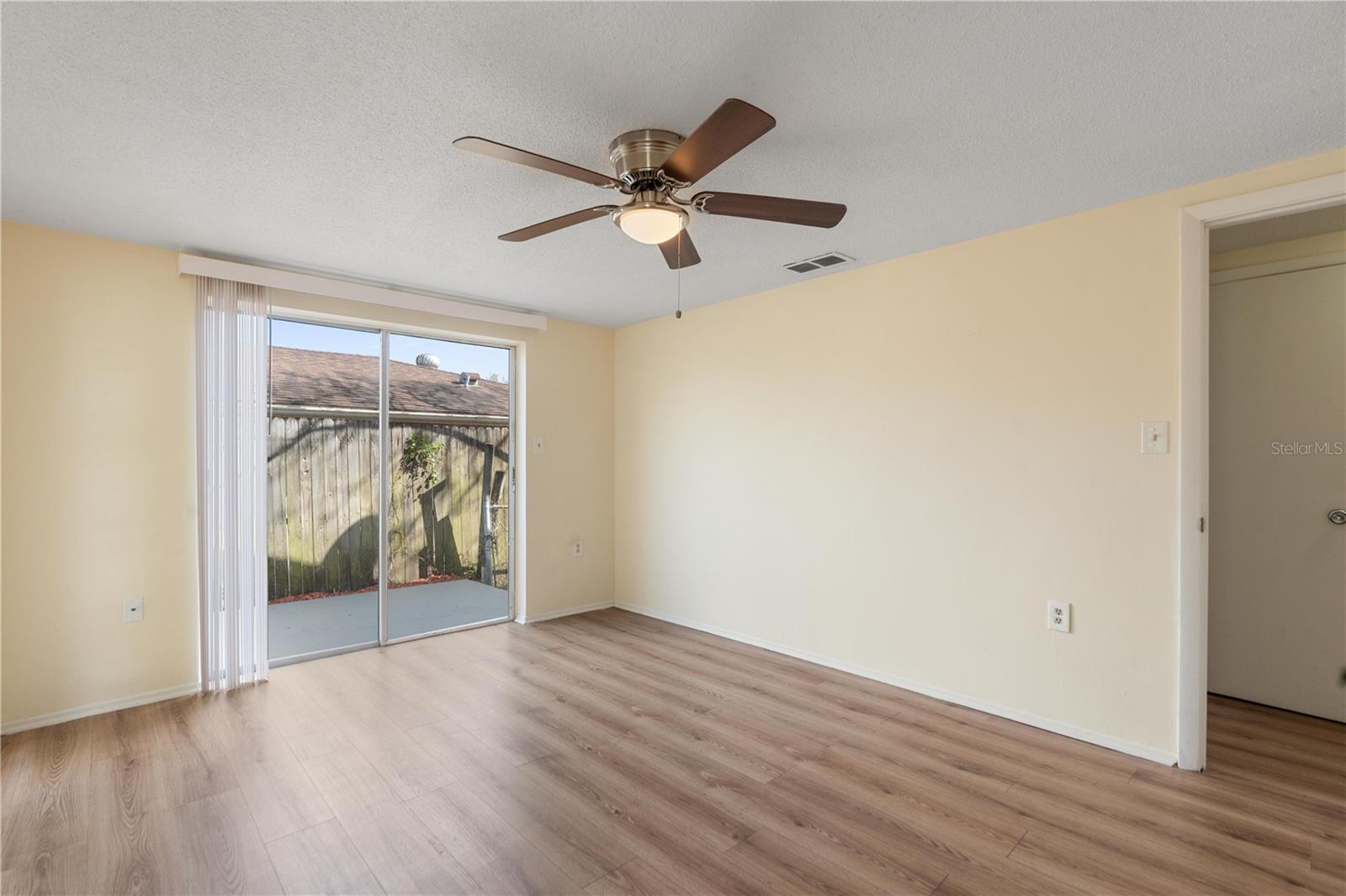 Image 15 of 31 For 9020 Hunt Club Lane