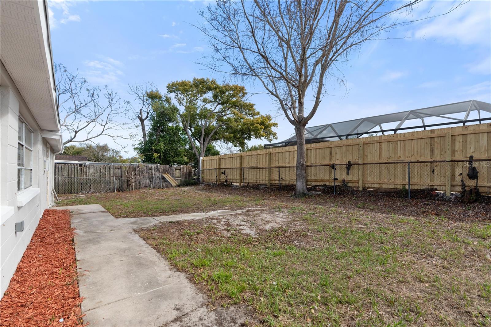 Image 27 of 31 For 9020 Hunt Club Lane