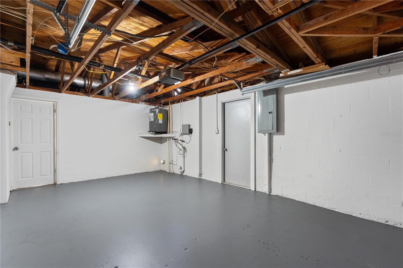 Image 29 of 31 For 9020 Hunt Club Lane