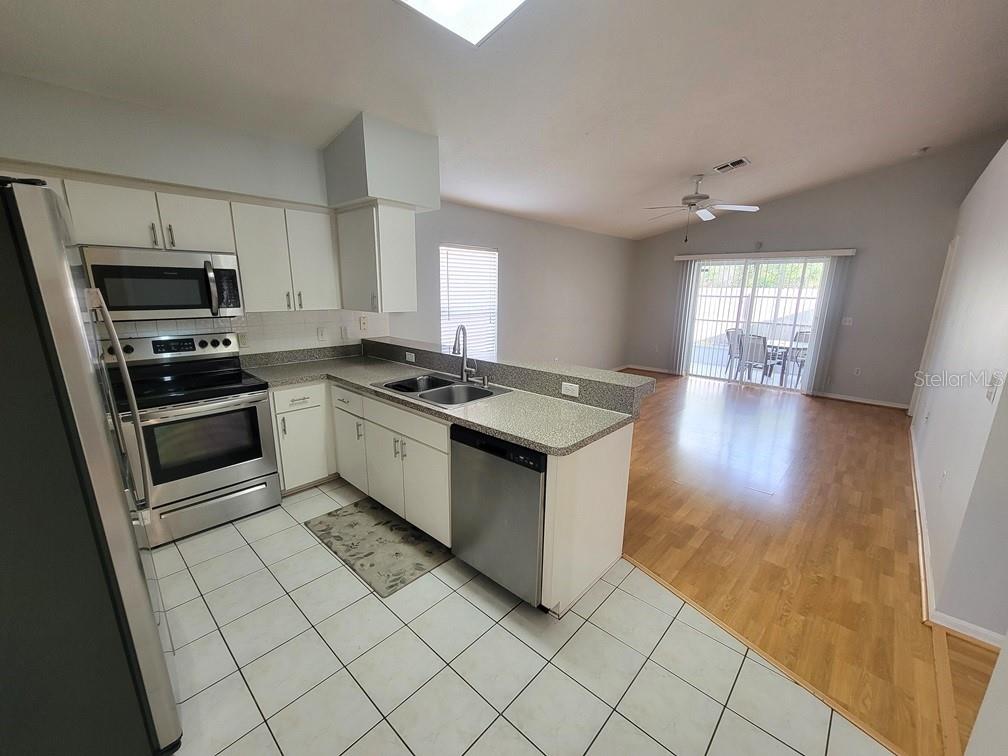 Image 10 of 28 For 7942 Chadwick Drive