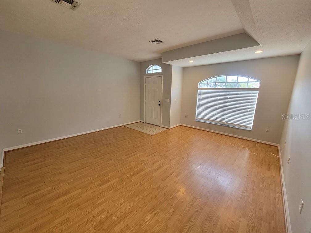 Image 4 of 28 For 7942 Chadwick Drive