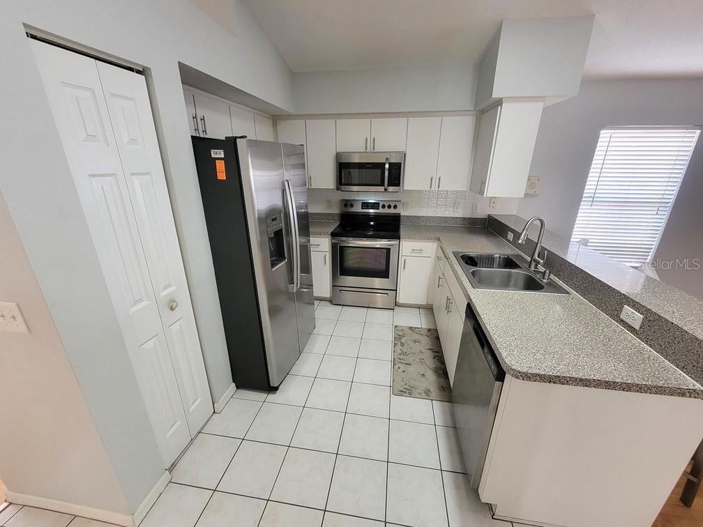 Image 8 of 28 For 7942 Chadwick Drive